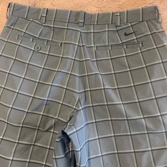Nike Golf Shorts Men’s Size 34 Gray Plaid Performance Dri-FIT - Picture 5 of 9